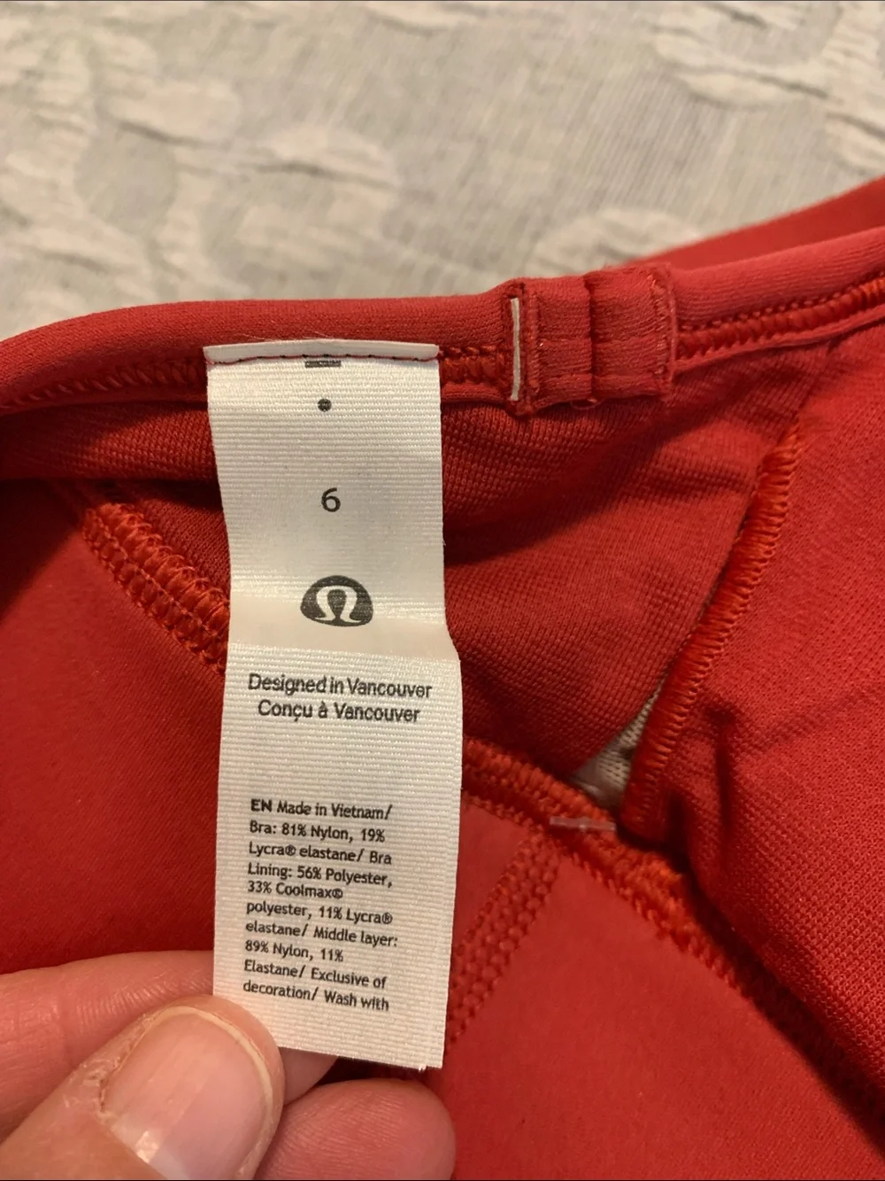 lululemon Flow Y Nulu Longline Bra NWT (Size 6)